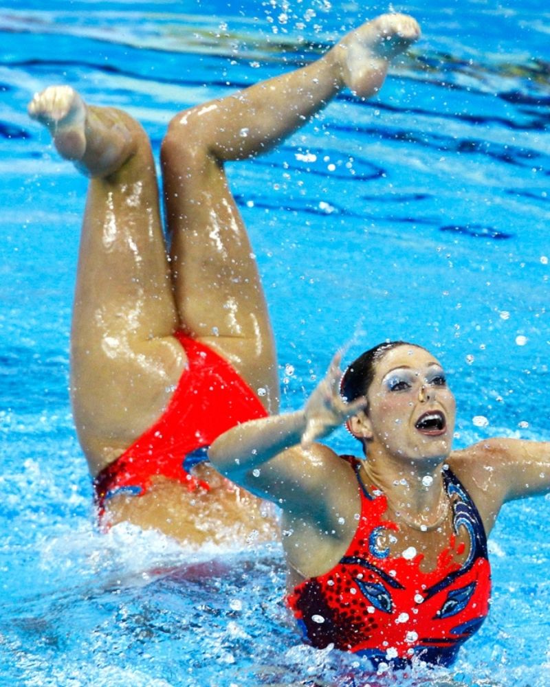 Synchronized swimming doesn’t always lead to flattering photos